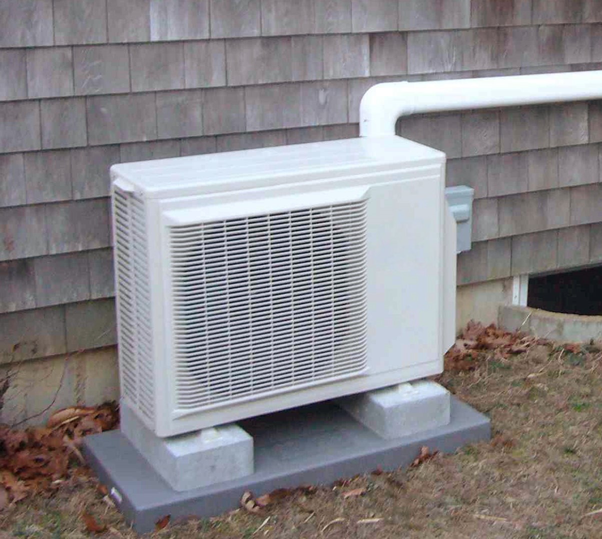 outdoor heat pump